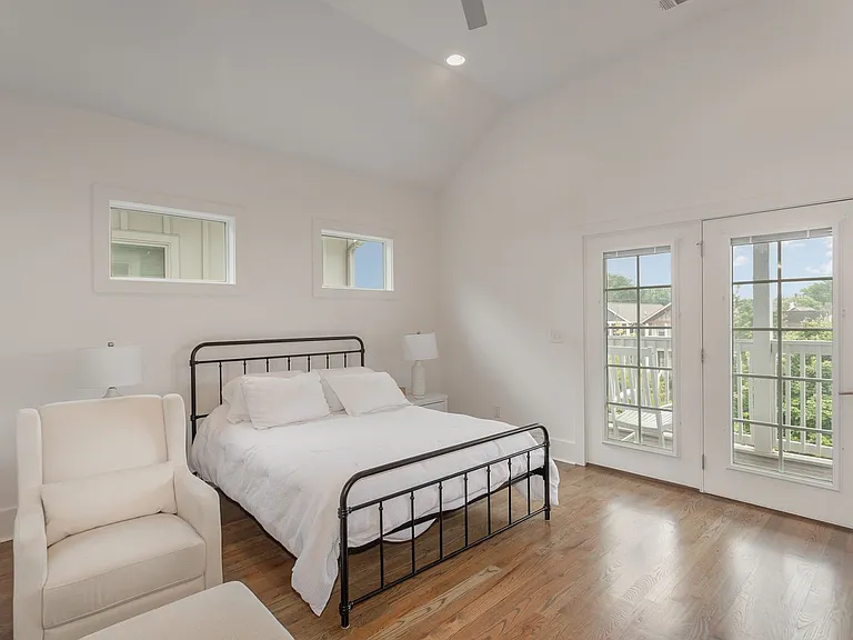 5308B Illinois Ave — Photo 8