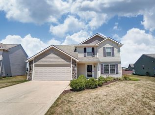 15418 Towne Gardens Ct, Huntertown, IN 46748