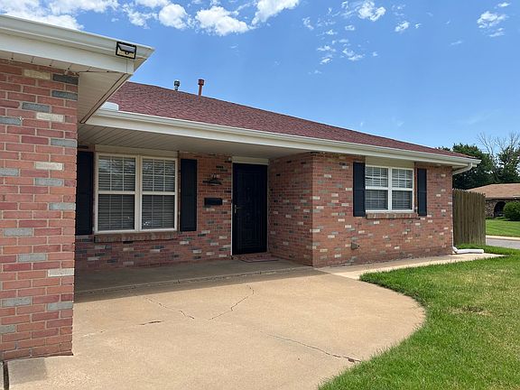 2nd image of 5123 Mesa Cir