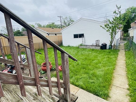 3rd image of 2940 N 78th Ave