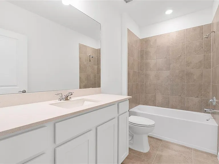 6560 Silverstar Dr — Photo 11