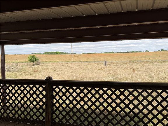 2nd image of 11395 N 1760th Rd