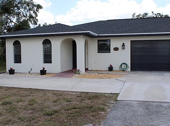 2nd image of 255 Rotonda Blvd W
