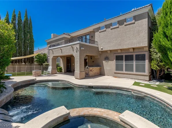 300 Kingsclear Ct, Las Vegas, NV 89145