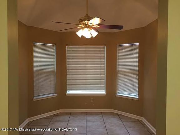 3rd image of 5541 Steffani Dr