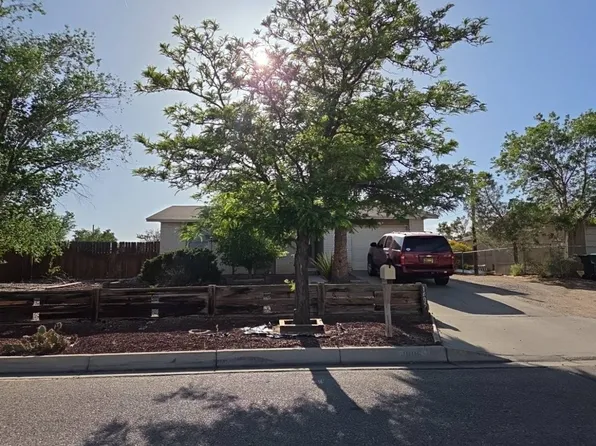 1805 36th St SE, Rio Rancho, NM 87124