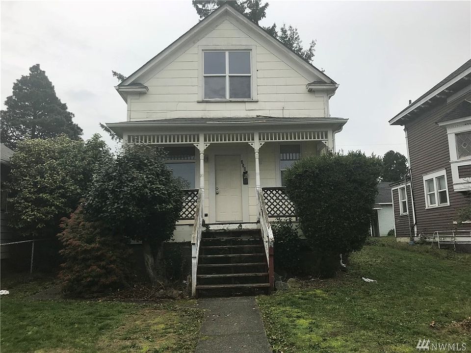1st image of 3585 S G St