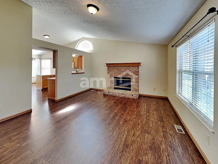 3008 Old Warson Dr — Photo 6