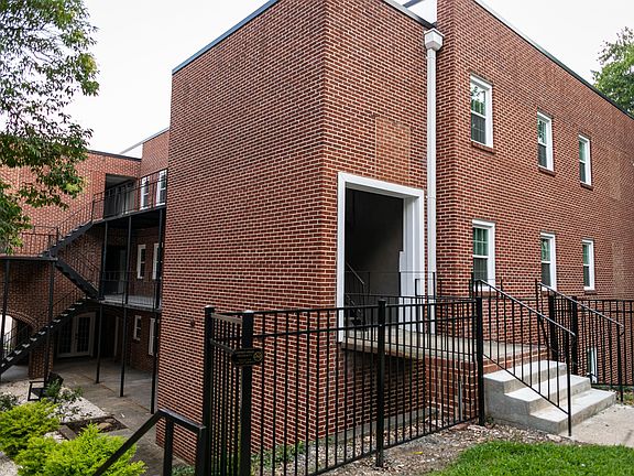 5th image of 300 Church St NW #11378803