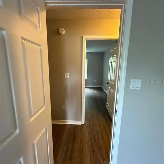 2127 Tom St #2127 — Photo 23
