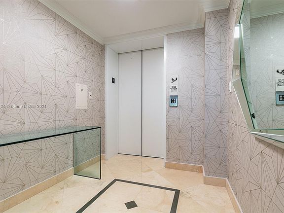 2nd image of 1455 Ocean Dr APT 1410