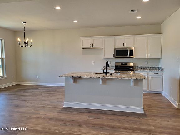 2nd image of 10242 Patrick Dr