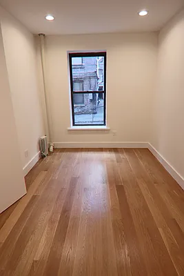 Rented by PMG Real Estate  | media 15