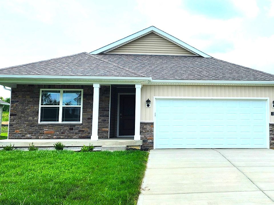 1st image of 279 Zelcova Dr