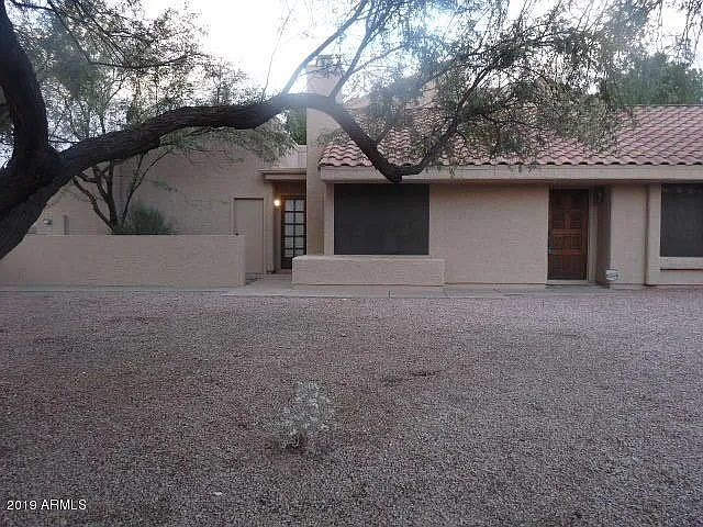 1631 N El Camino Dr — Photo 14