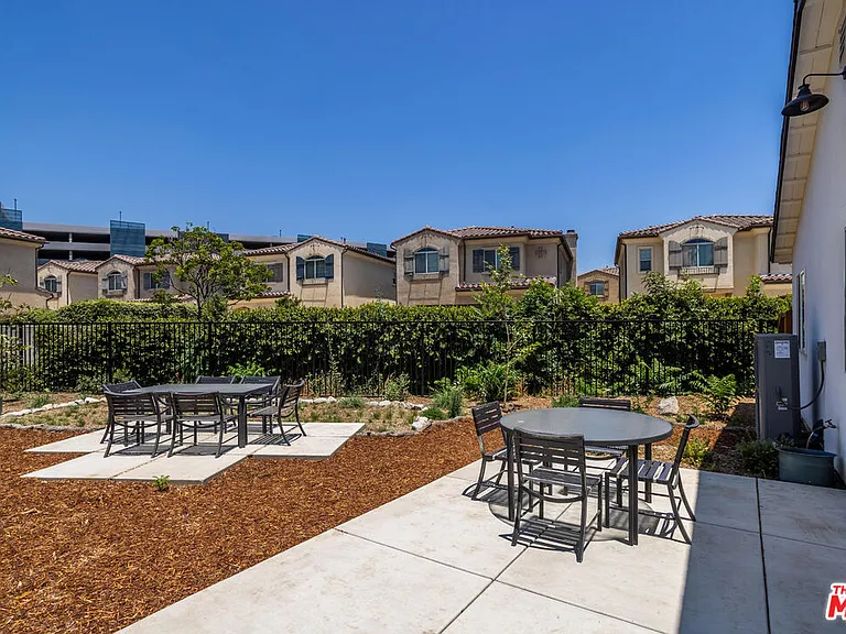 345 Genoa St #ADU — Photo 35