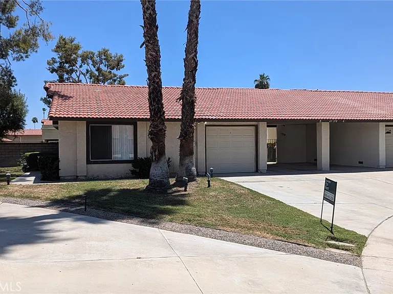 43378 Martini Ct #B — Photo 2