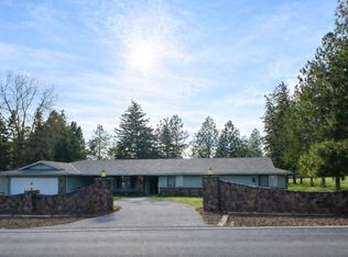 1645 Pine Grove Rd, Klamath Falls, OR 97603