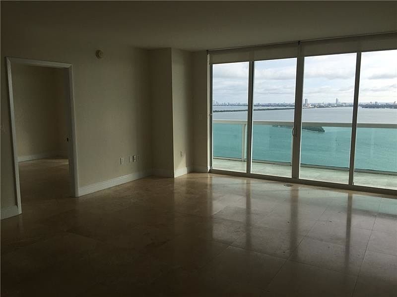 1st image of 1800 N Bayshore Dr APT 2905