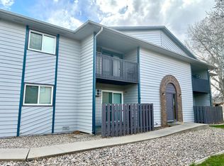 332 Terri Dr #220, Loveland, CO 80537