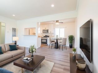 2107 Pullman Ln #E, Redondo Beach, CA 90278
