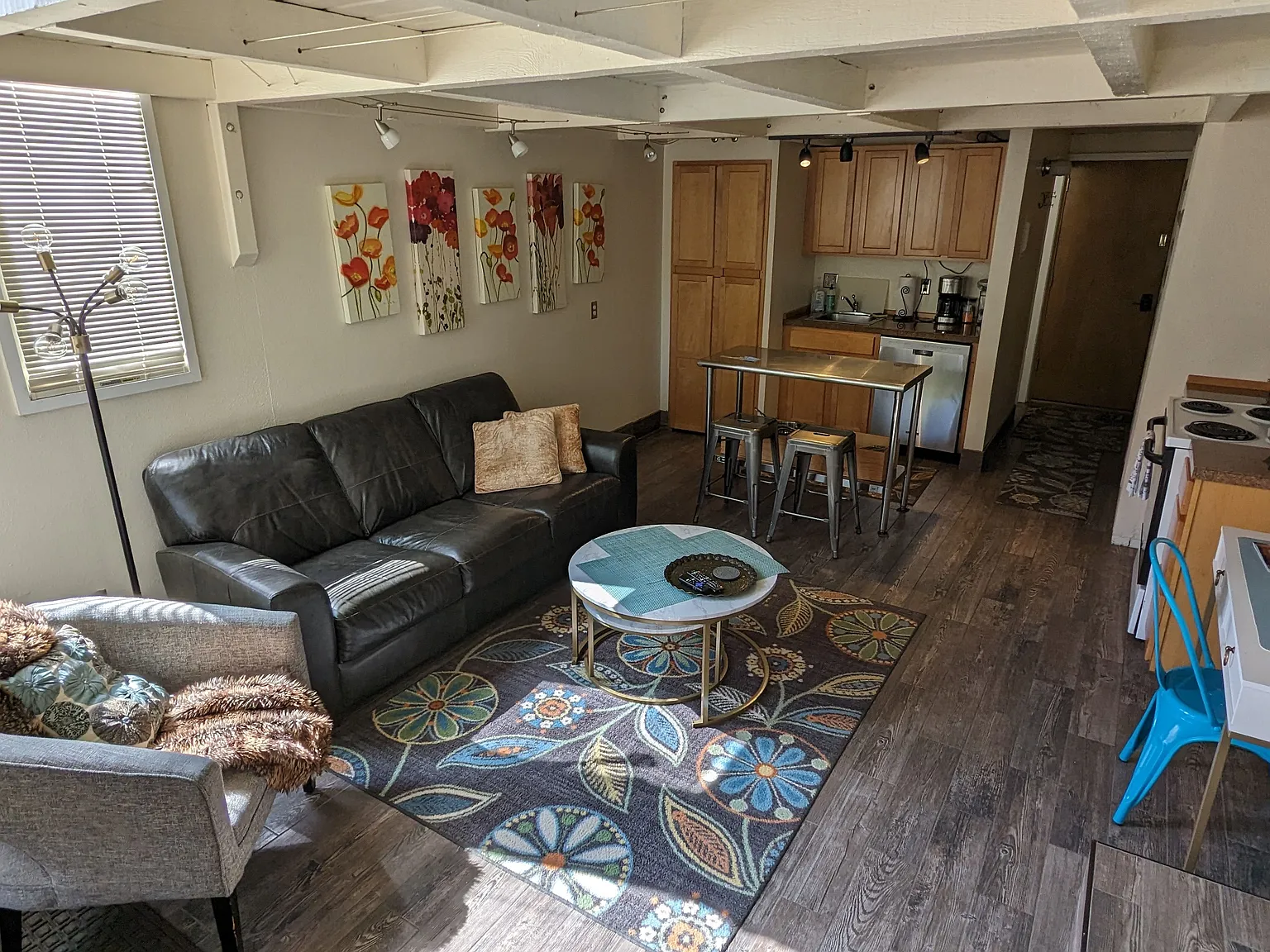 1081 Vail View Dr — Photo 2