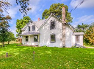 35739 Oasis Rd, Lindstrom, MN 55045