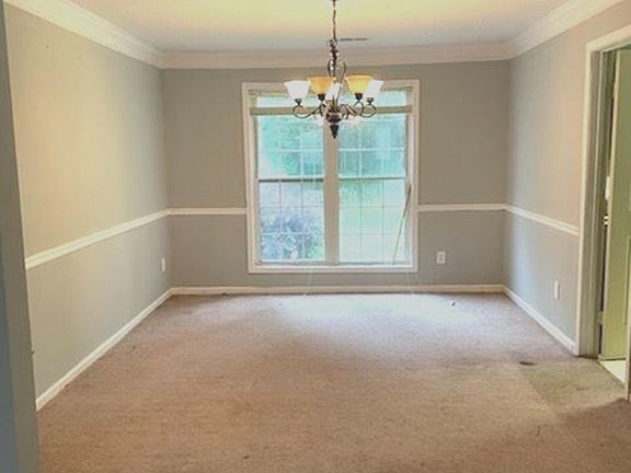 3rd image of 930 Twin Brook Ct
