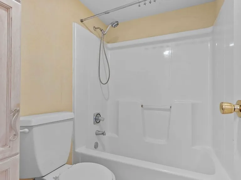 510 Abby Ln #7 — Photo 16