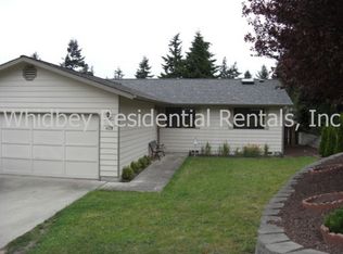 1175 SW Heller St, Oak Harbor, WA 98277