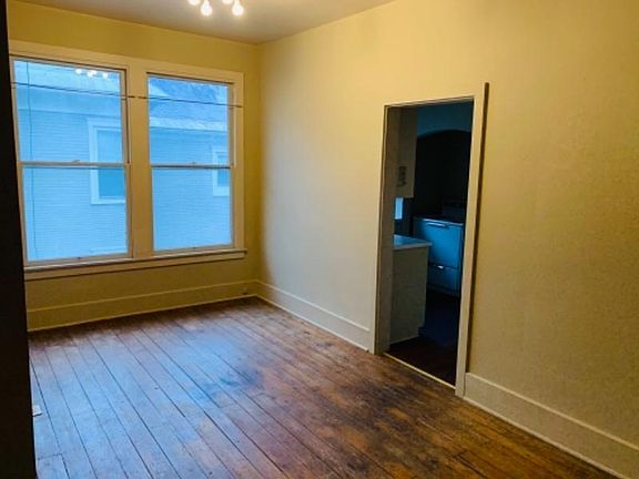 3rd image of 433 4th St