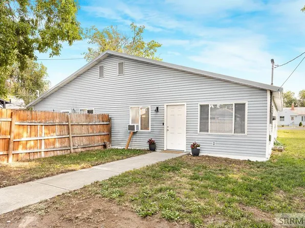 462 E 17th St, Idaho Falls, ID 83404