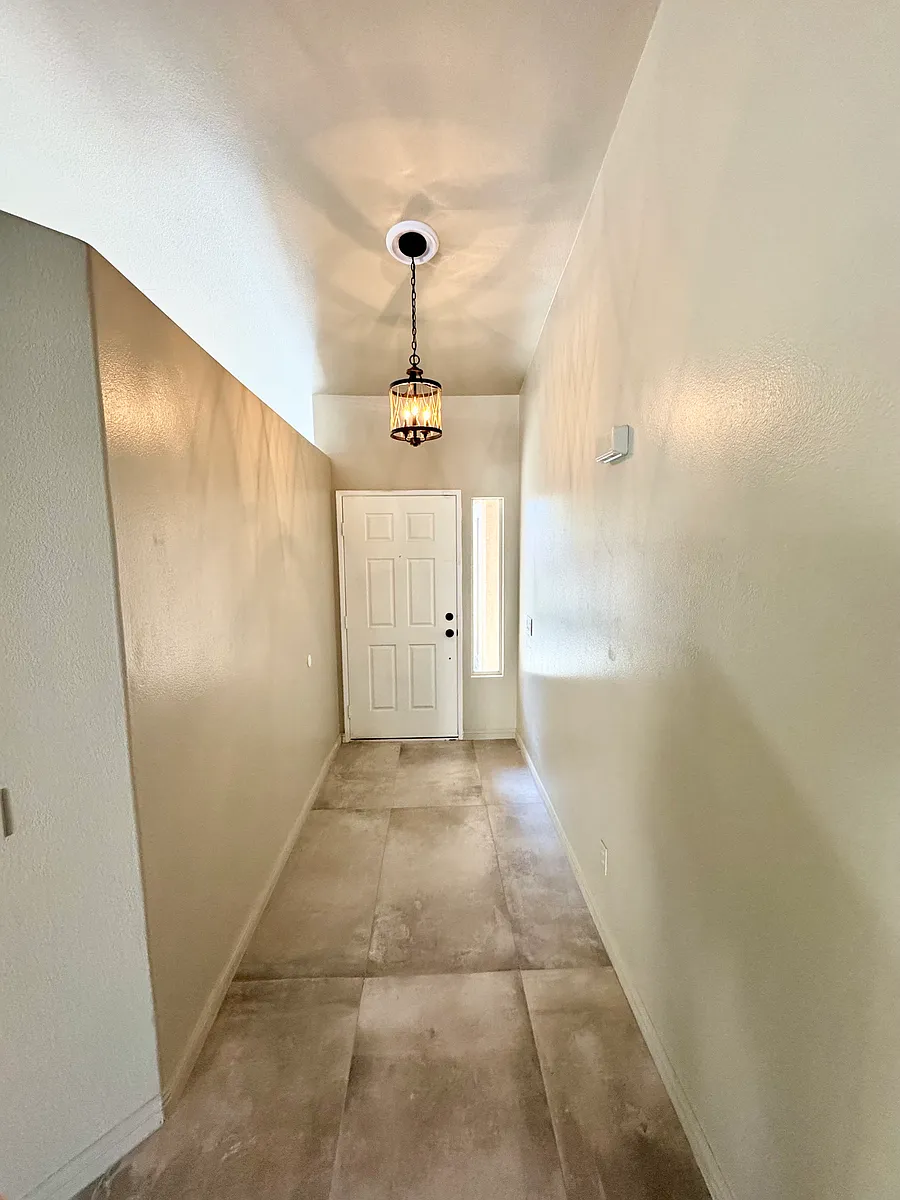 Building Photo - 81284 Avenida Alamitos