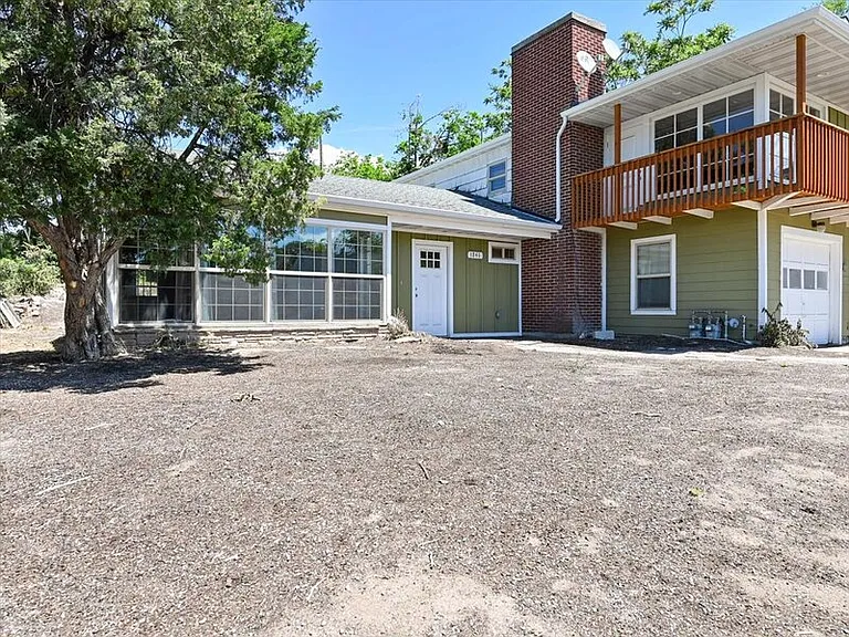 1245 E Harrison Ave — Photo 18