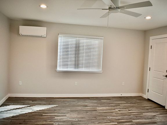 5th image of 3421 Northrop Ave #3423