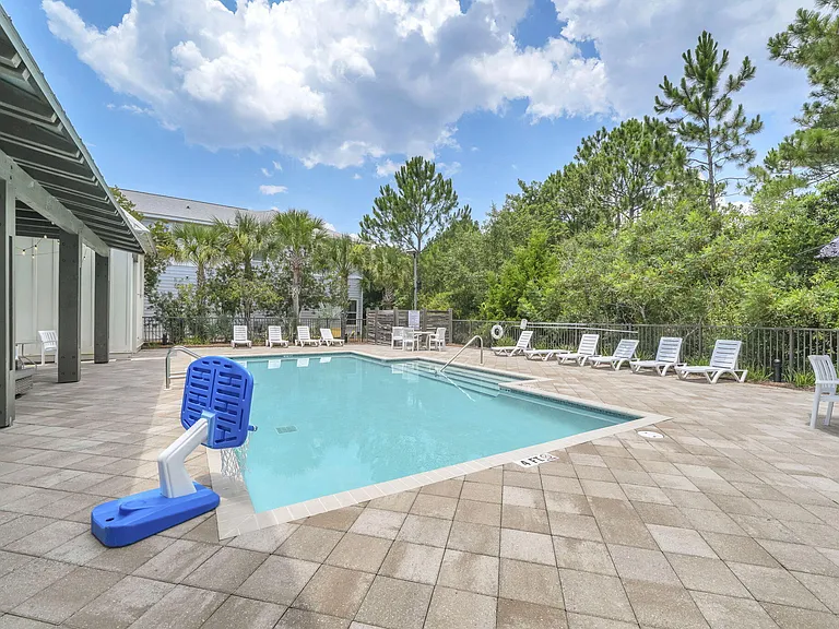 61 Oakley Ct — Photo 22