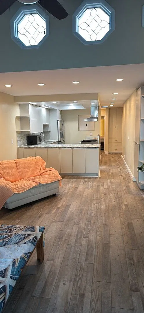 Ocean front Condo — Photo 3