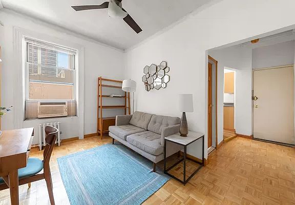 2nd image of 324 E 50th St APT 6B
