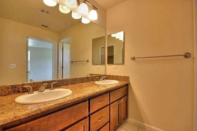 120 Sarafina Way — Photo 6