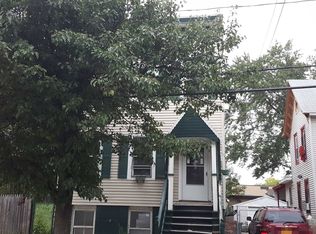 9 Quail St, Albany, NY 12206