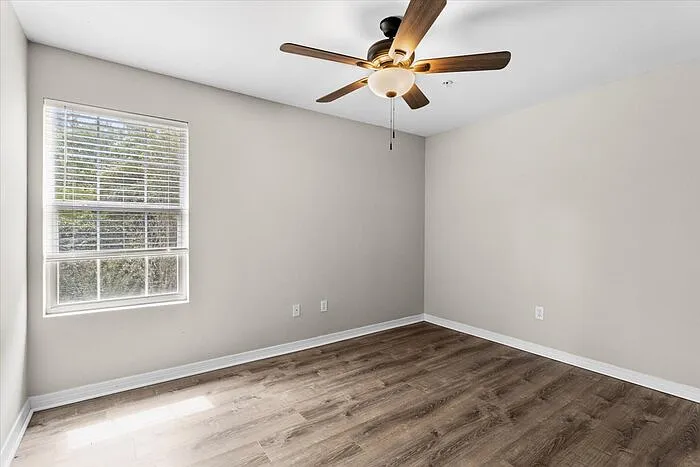 477 Tegarden Rd #D — Photo 32