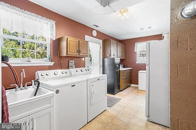 102 Massey Dr — Photo 8