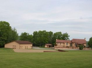 232 Overlook Dr, Franklin, PA 16323