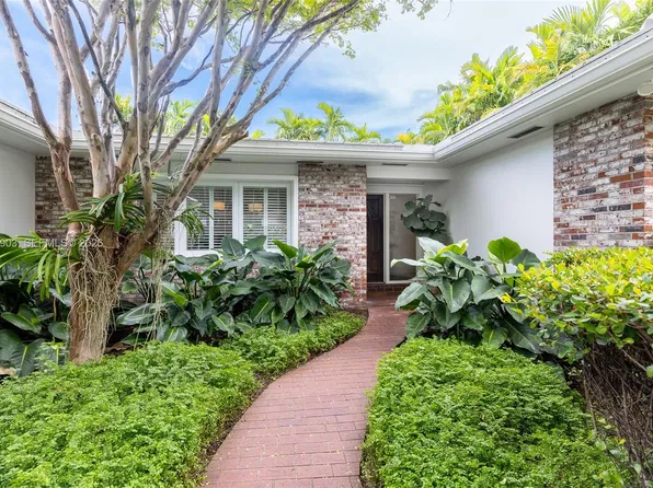 6915 Barquera St, Coral Gables, FL 33146