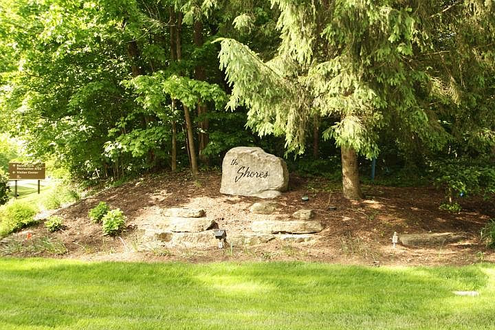 1st image of 5988 Woodbrook Ct