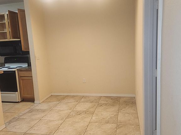 2nd image of 10205 Courtney Palms Blvd APT 101