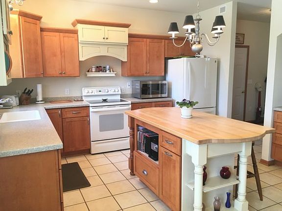 4th image of 818 N 27th Ave