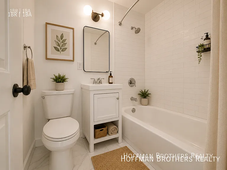 2632 1/2 Arvia St — Photo 4