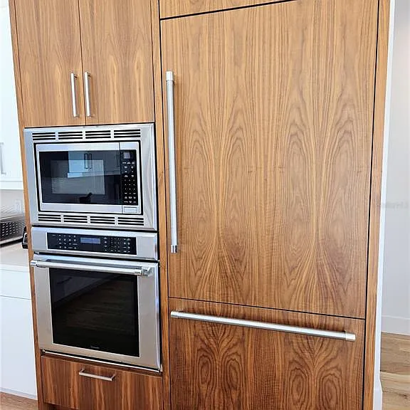2408 Nassau St — Photo 44