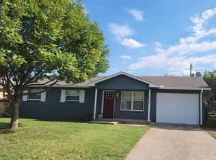 8421 Ronnie St, White Settlement, TX 76108